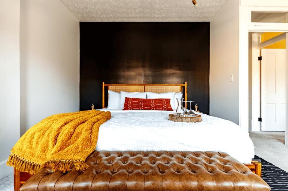 Short North Convention King Bed Free Parking Columbus